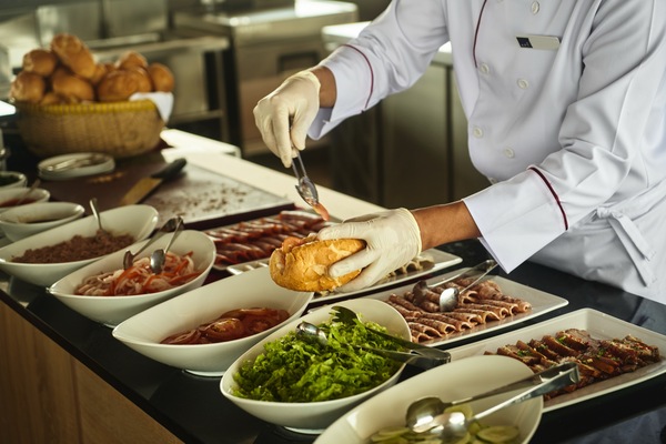 APT Mekong Serenity Horizon Bar & Grill ©Mark Farwell 1.jpg